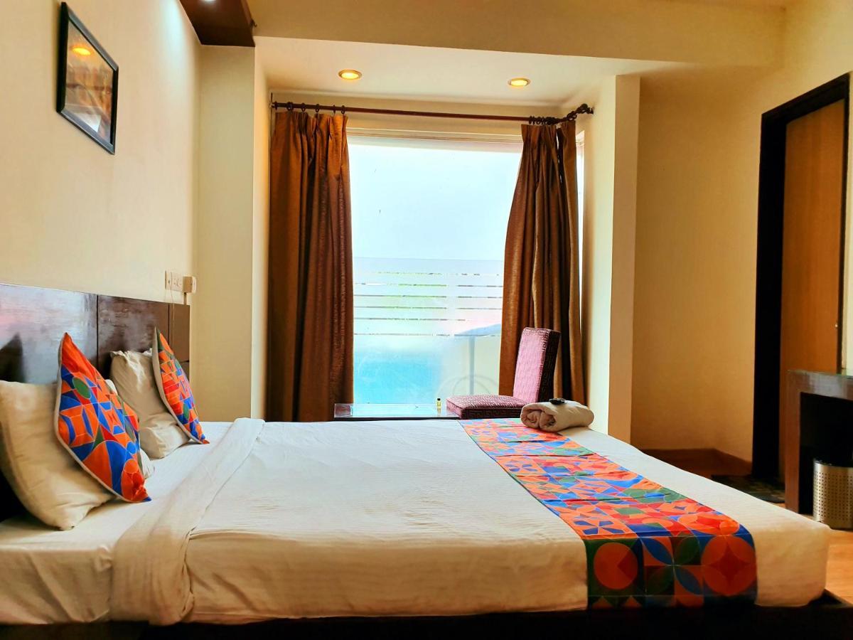 Hotel Merriment Alpha 노이다 외부 사진